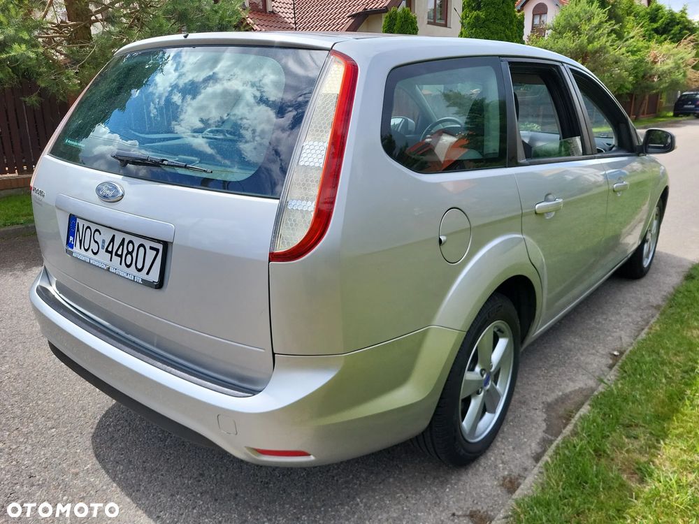Ford Focus 2.0 16V Style+ - 14