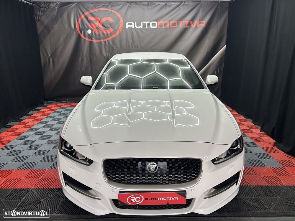 Jaguar XE 2.0 D R-Sport Aut. - 3