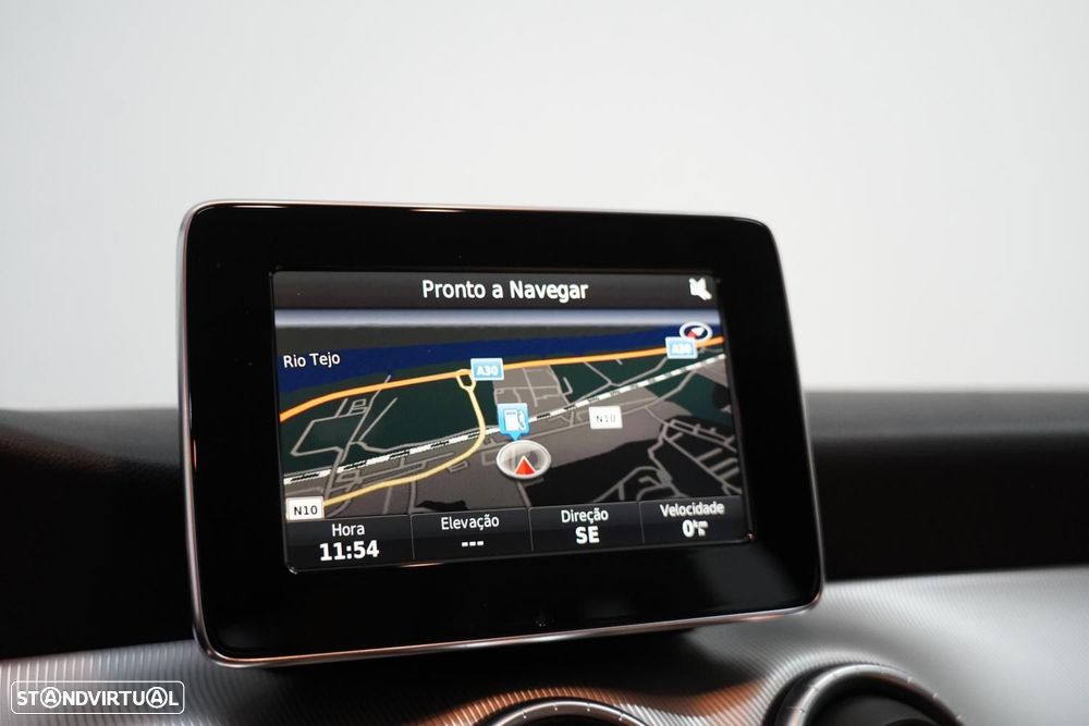 Mercedes-Benz CLA 220 d Shooting Brake Urban Aut. - 11