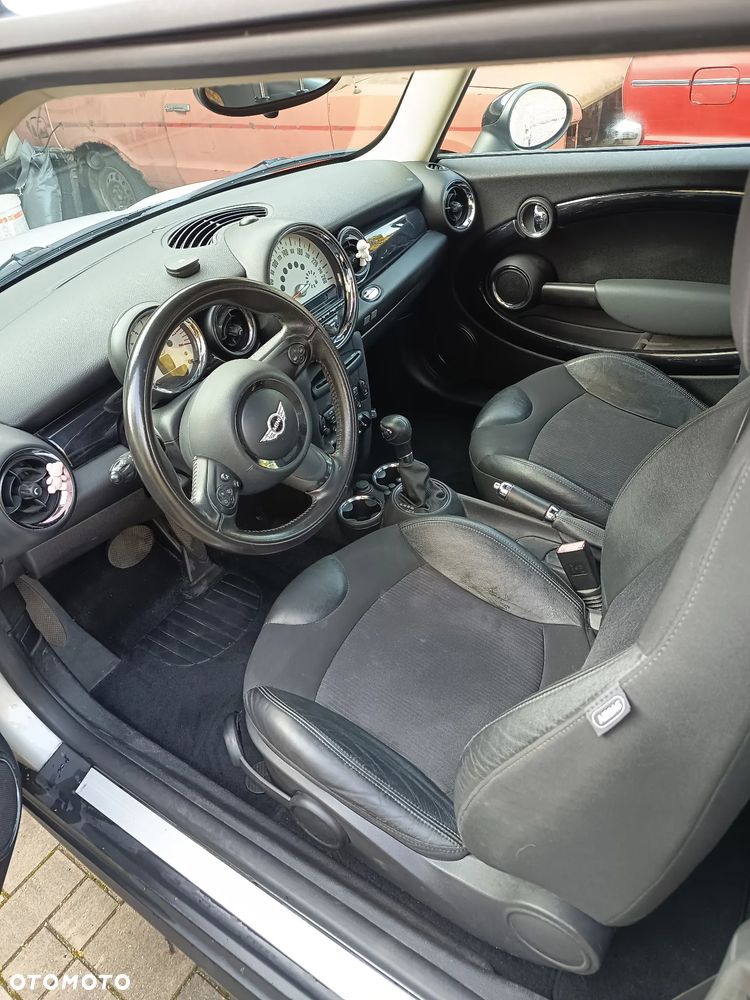 Mini Cooper 2011 photo 4