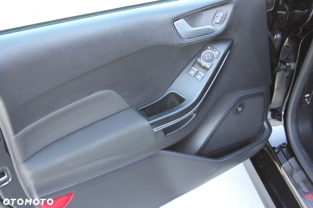 Ford Fiesta 1.0 EcoBoost S&S ST-LINE - 23