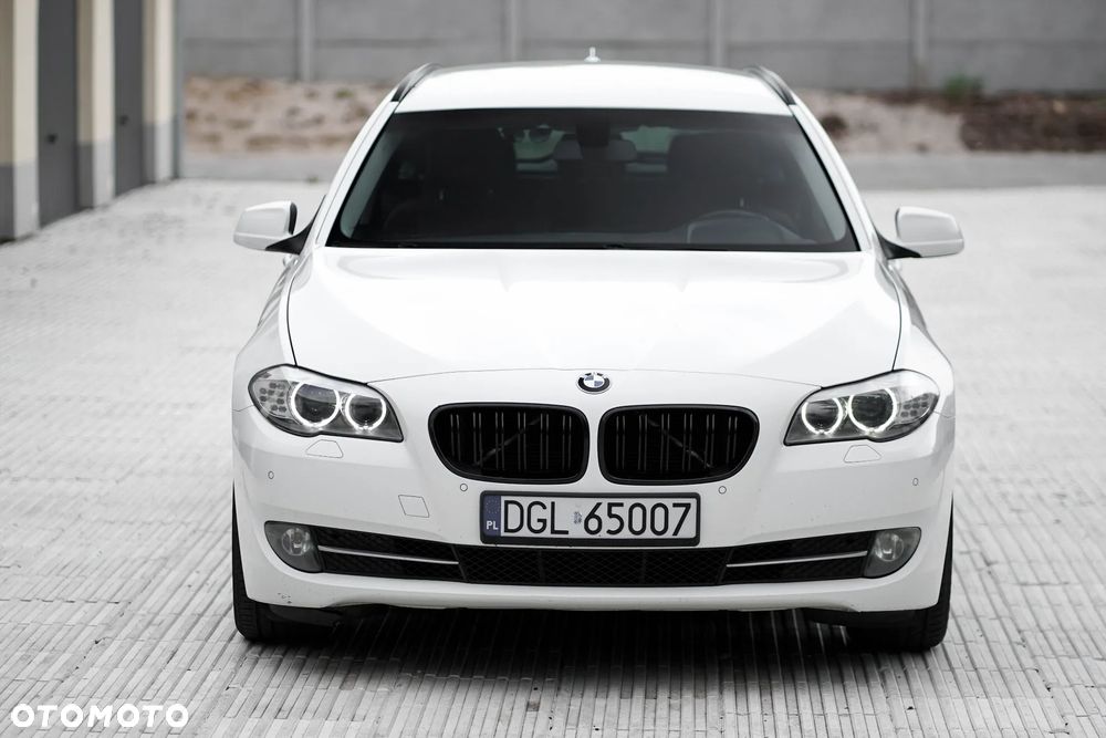 BMW Seria 5 520d - 3