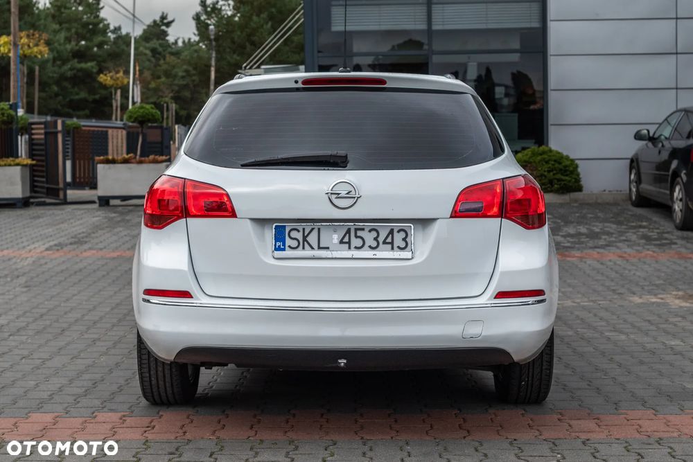 Opel ASTRA 1,7 dci  kombi  cięzarowa VAT-1 - 5