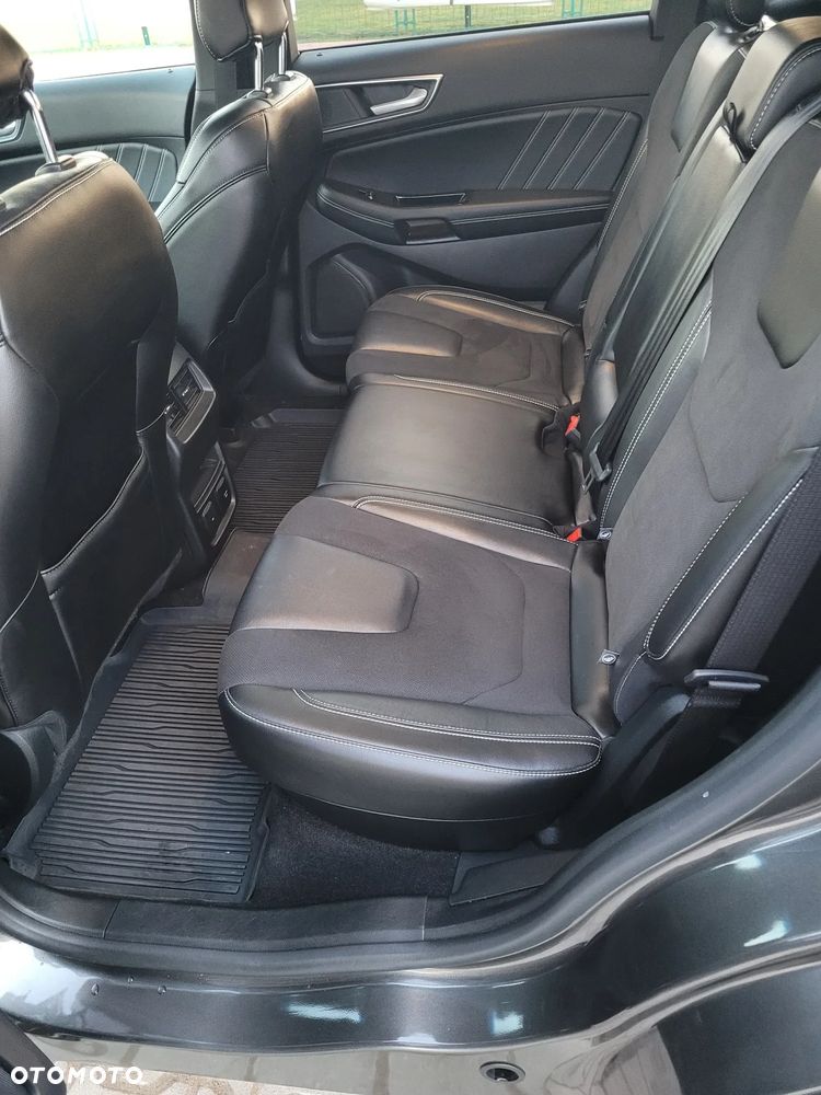 Ford Edge - 16