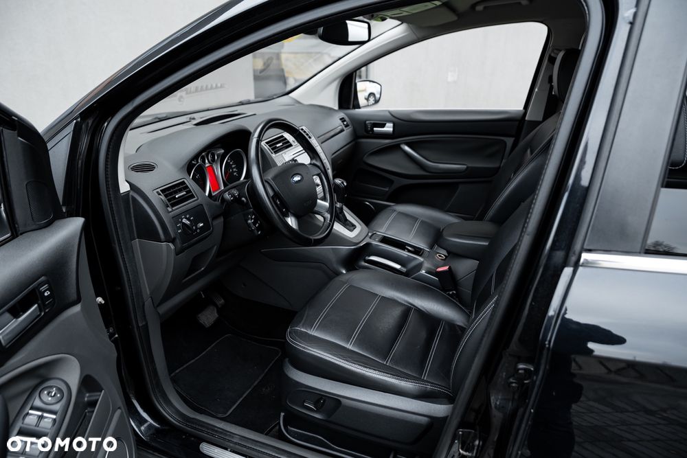 Ford Kuga 2.5 4x4 Titanium - 16