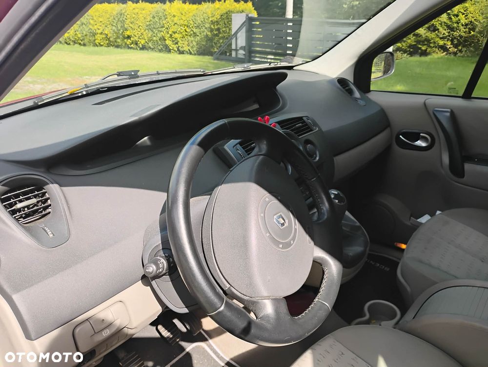Renault Scenic - 6