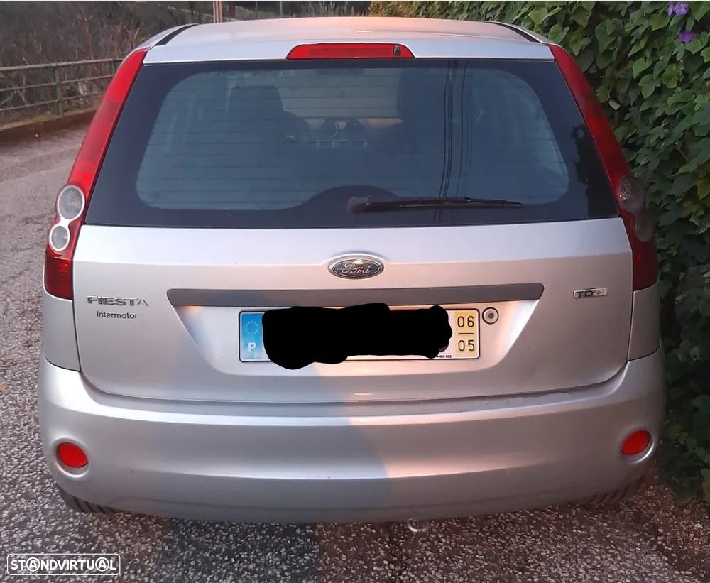 Ford Fiesta 1.4 TDCI Ambiente - 7