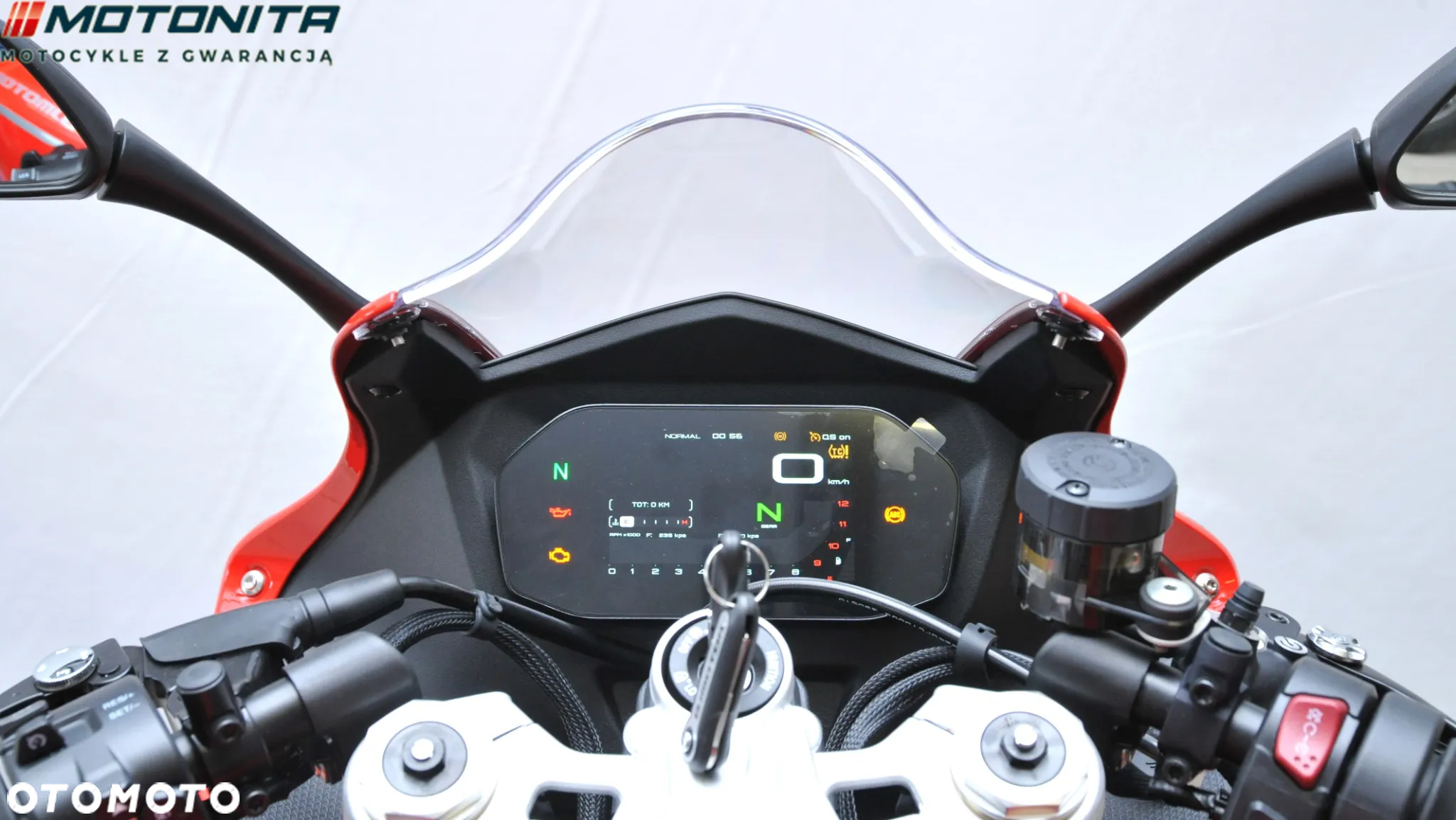 QJMOTOR SRK 800RR - 9