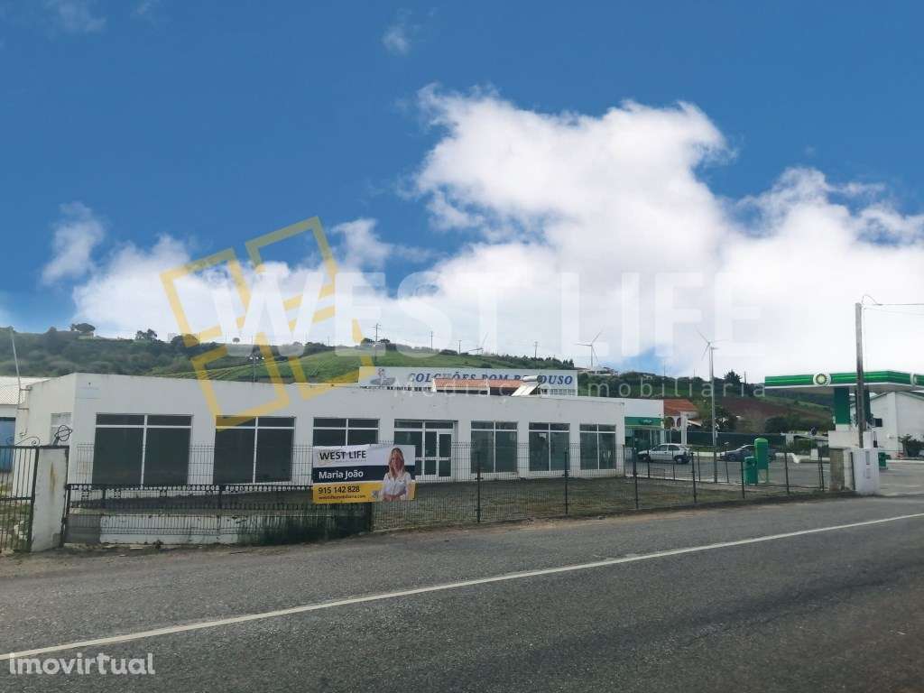 Armazém inserido em 4040m2 de terreno para atividades industriais -... - Grande imagem: 2/29