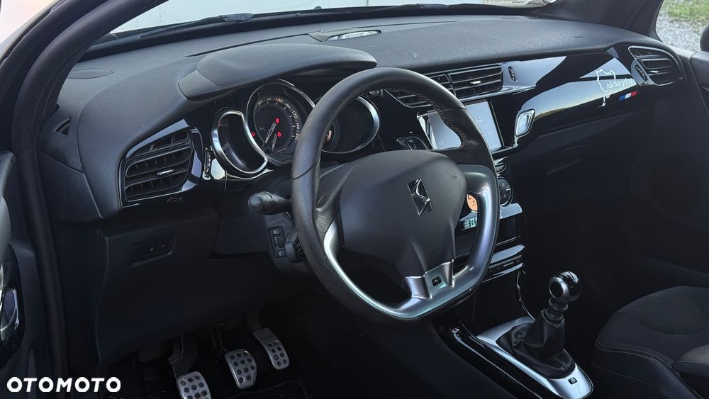 DS Automobiles DS 3 - 8