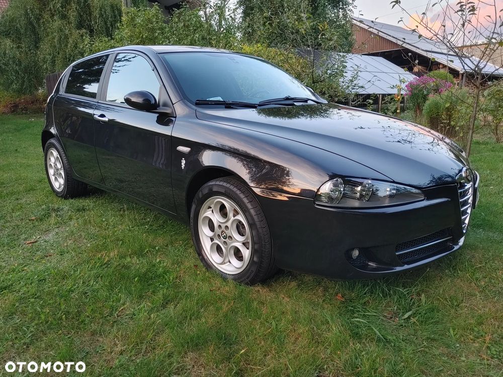 Alfa Romeo 147 1.9 JTD 8V Progression - 4