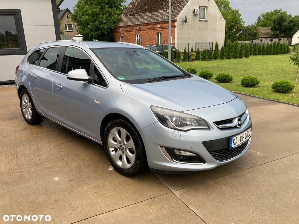 Opel Astra 2.0 CDTI Cosmo - 3