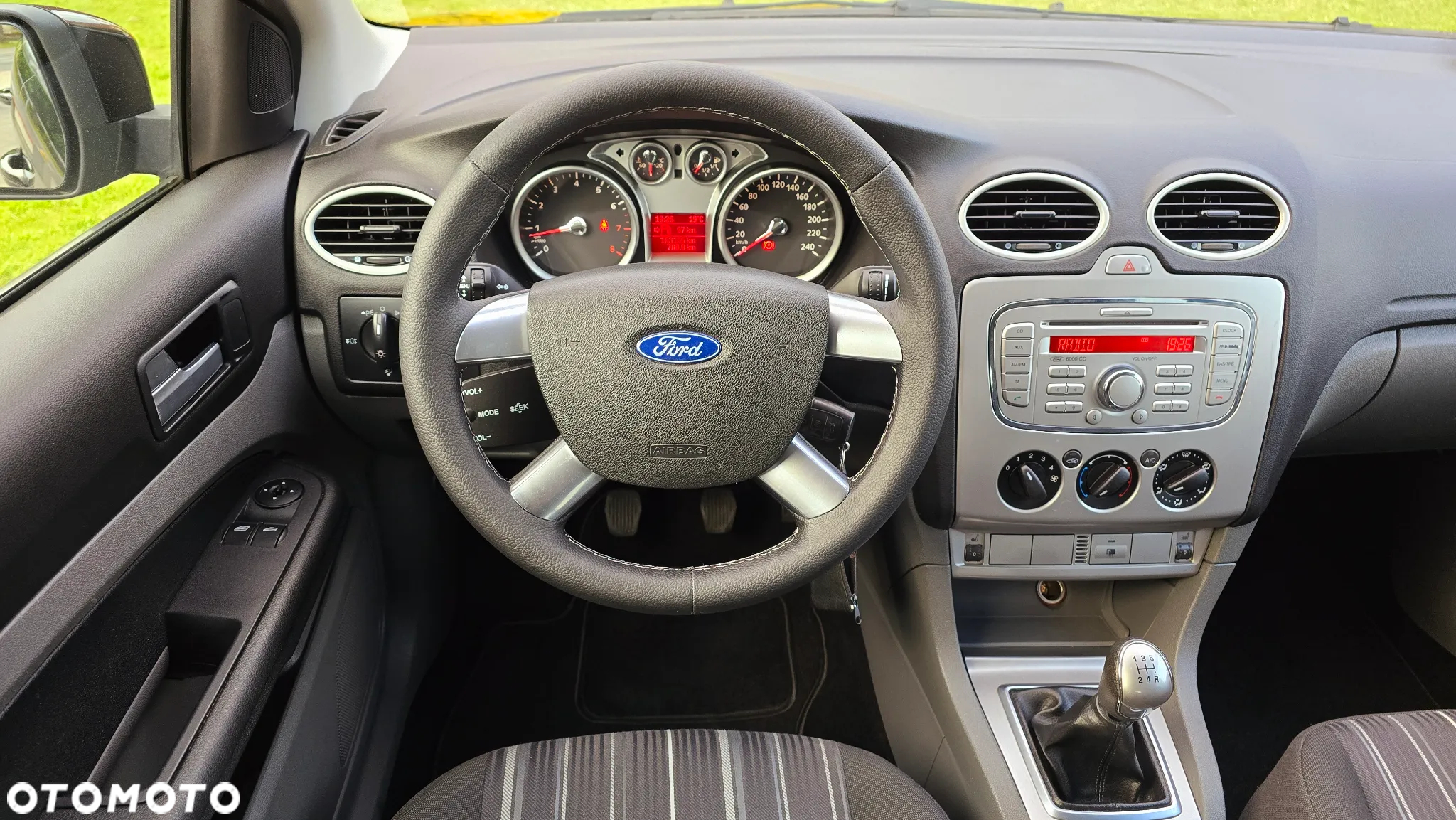 Ford Focus - 14