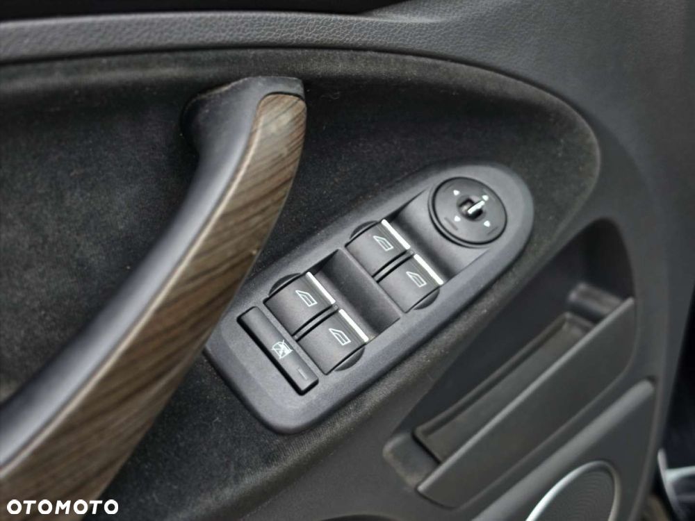 Ford C-MAX - 18