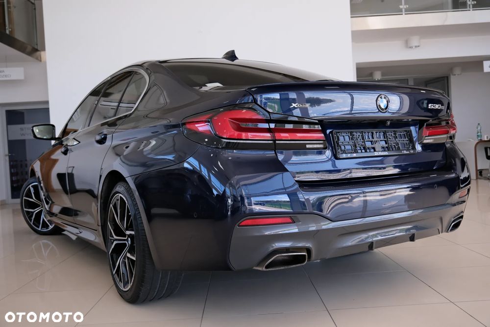 BMW Seria 5 530e xDrive Luxury Line sport - 16