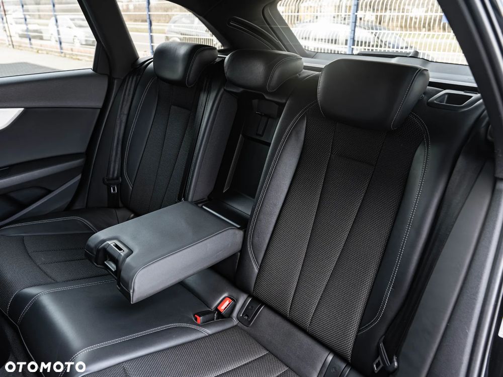 Audi A4 Avant 2.0 TDI e DPF S line Sportpaket - 27