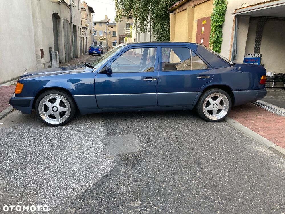 Mercedes-Benz W124 (1984-1993) - 2