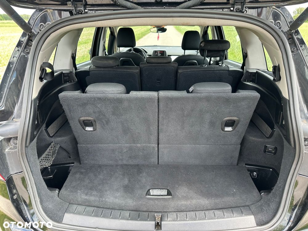 BMW Seria 2 218d Luxury Line - 27