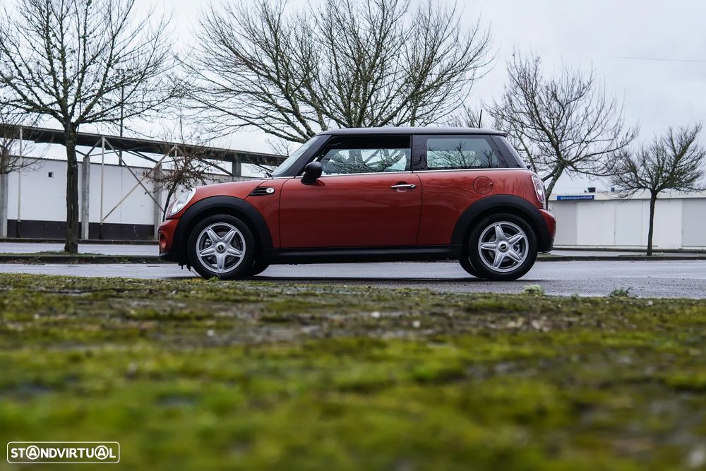 MINI 3 Portas Cooper D - 24