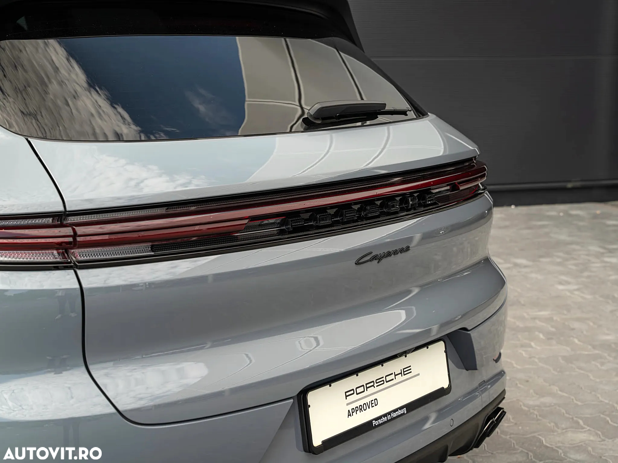 Porsche Cayenne Standard - 8