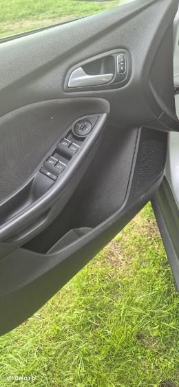 Ford Focus 1.0 EcoBoost Edition - 6