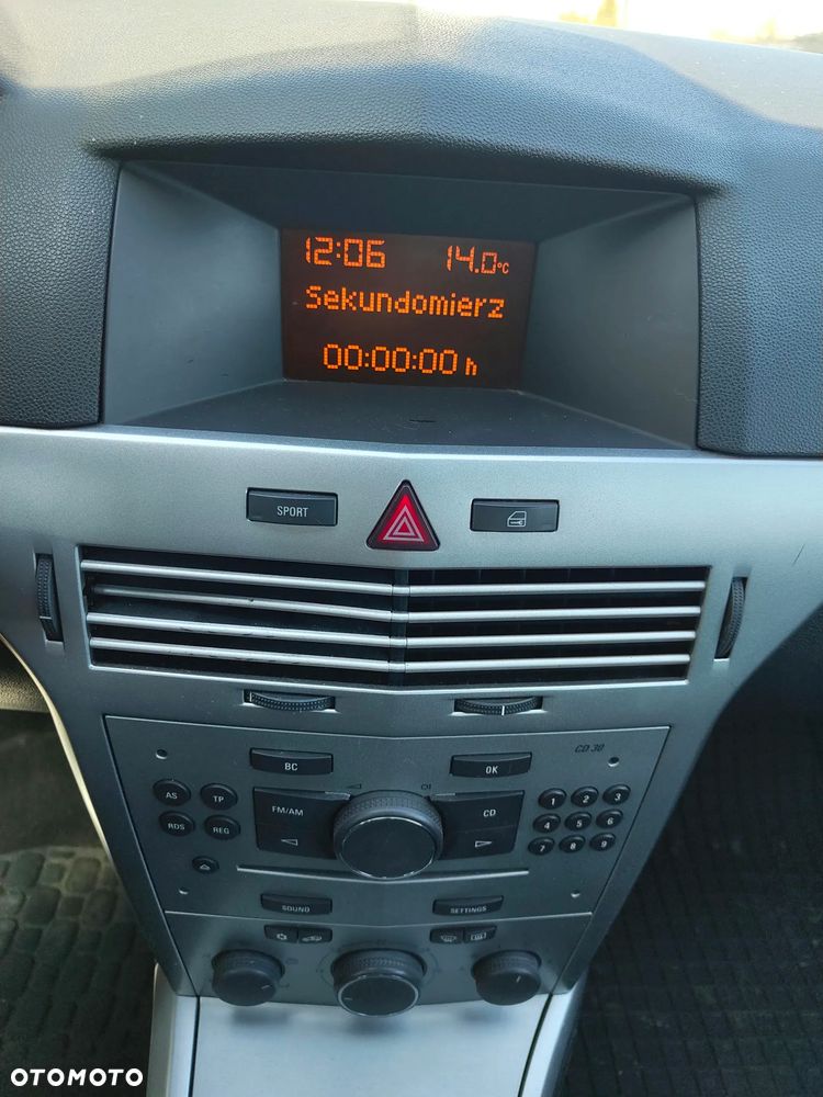 Opel Astra - 11