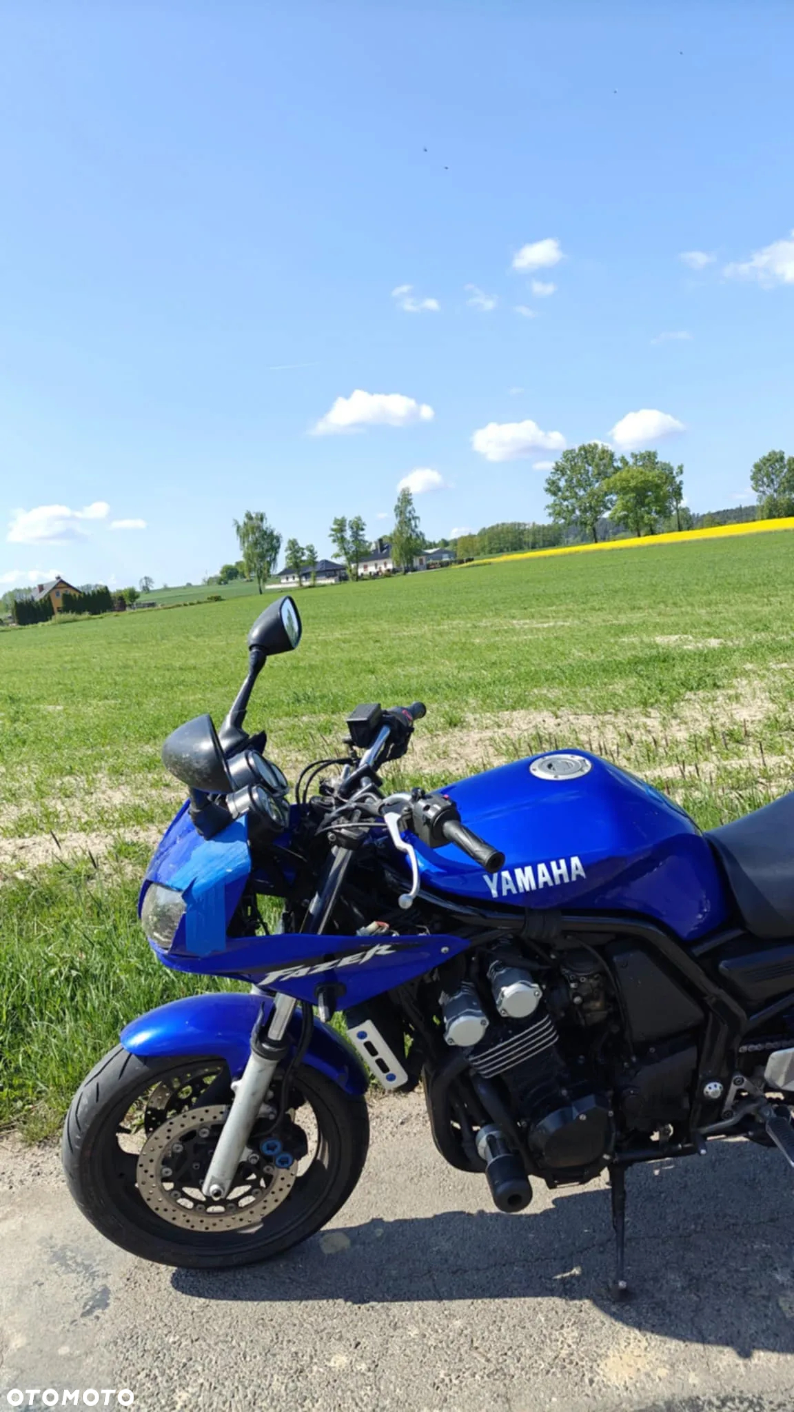 Yamaha FZS - 10