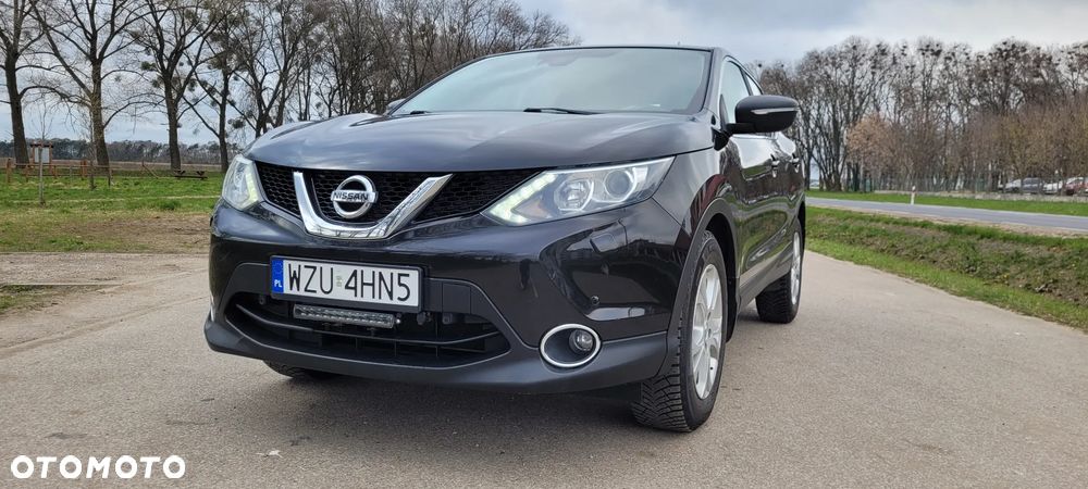 Nissan Qashqai - 2