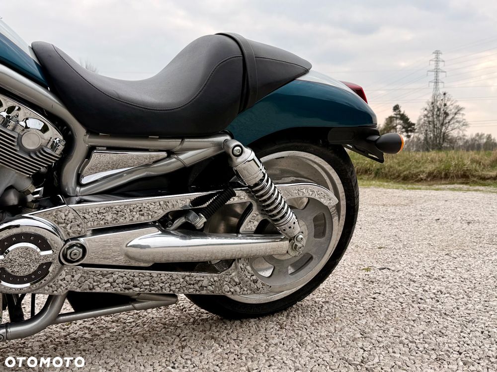 Harley-Davidson V-Rod Street Rod - 17