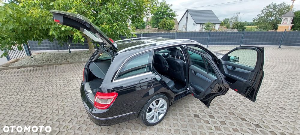 Mercedes-Benz Klasa C - 25