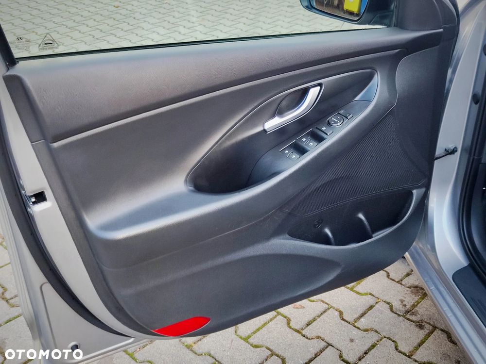 Hyundai i30 1.5 DPI Modern - 8