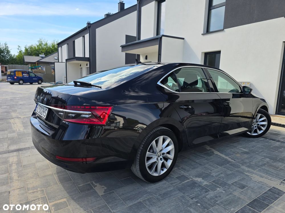Skoda Superb - 38