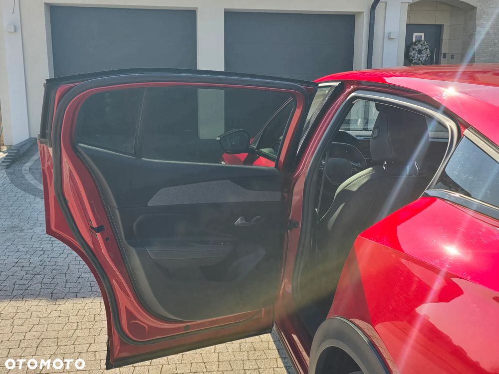 Peugeot 408 1.2 PureTech Allure S&S EAT8 - 17