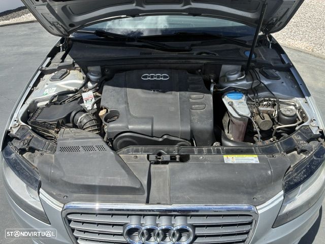 Audi A4 2.0 TDI DPF Ambition - 19
