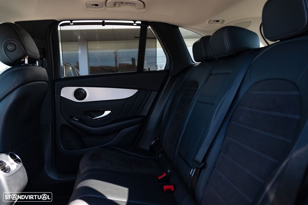 Mercedes-Benz GLC 300 - 37