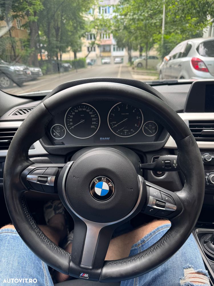 BMW Seria 3 320d EfficientDynamics Edition - 11