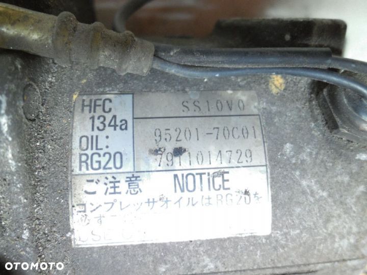 Suzuki Wagon R+ 1.0 1.2 16v Sprężarka klimatyzacji 95201 70C01 - 2