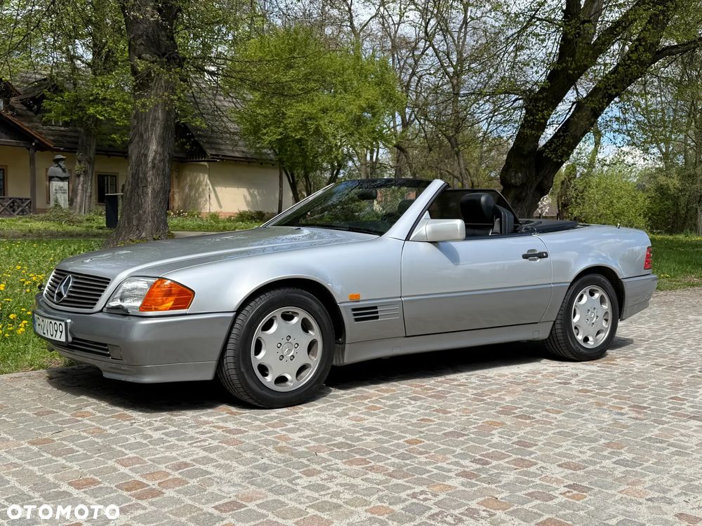 Mercedes-Benz SL - 1