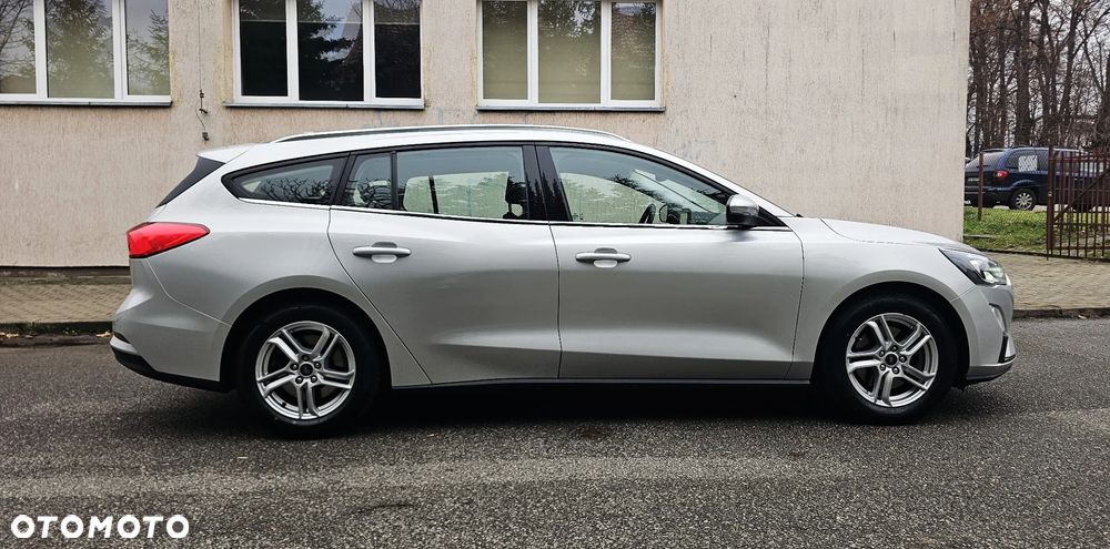 Ford Focus 1.5 EcoBlue SCR Connected - 6