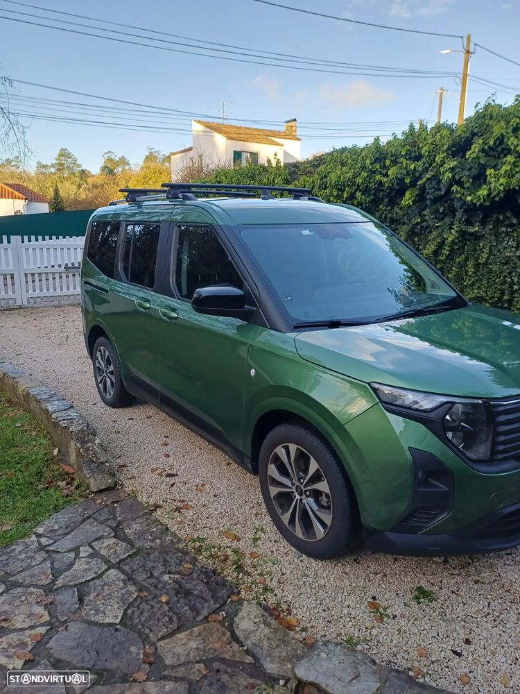 Ford Tourneo Courier 1.0 EcoBoost Titanium - 4