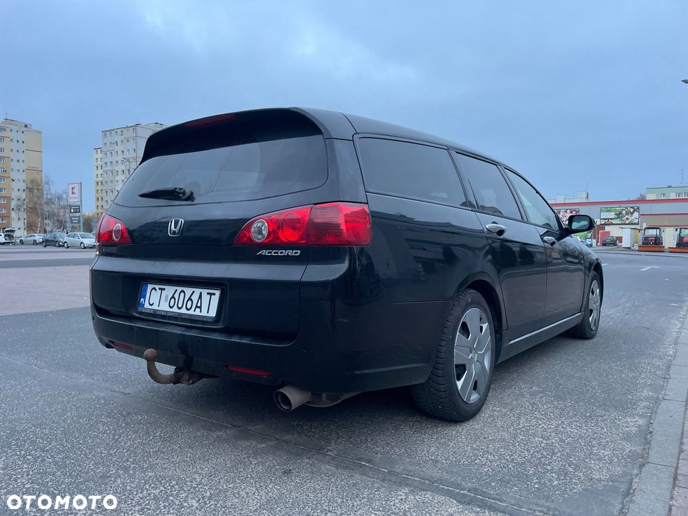 Honda Accord 2.0 Comfort - 8
