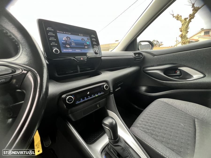 Toyota Yaris 1.5 HDF Comfort Plus - 27