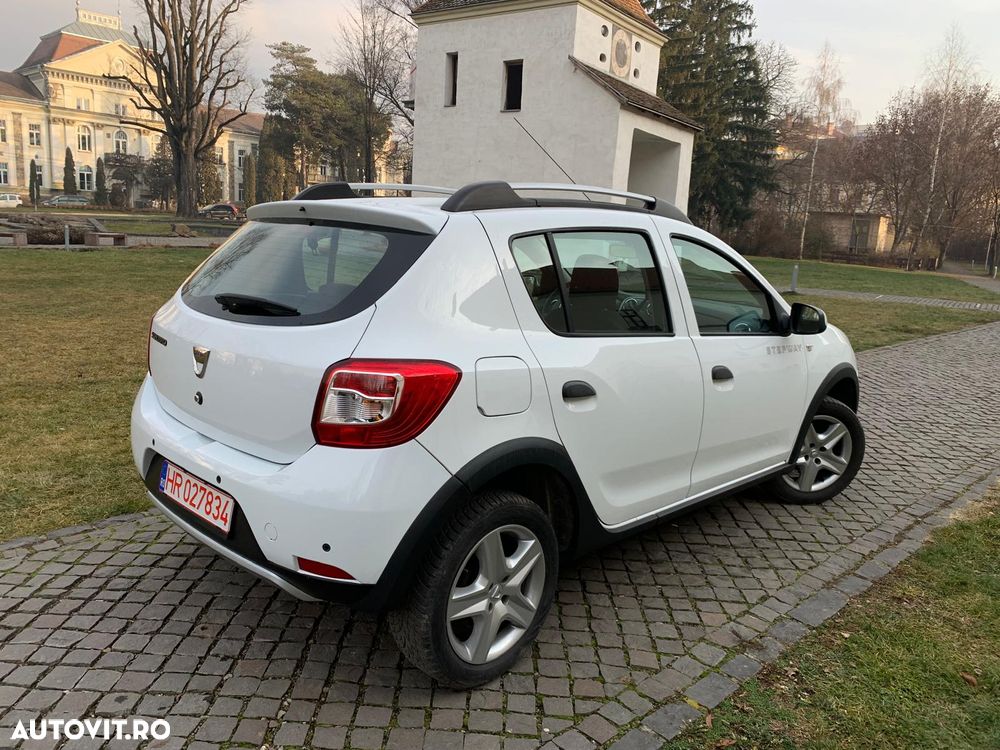 Dacia Sandero Stepway TCe 90 (S&S) Prestige - 3