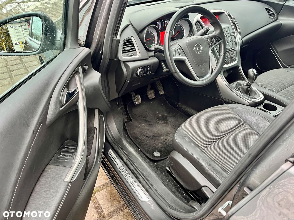 Opel Astra 1.4 Turbo Cosmo - 9