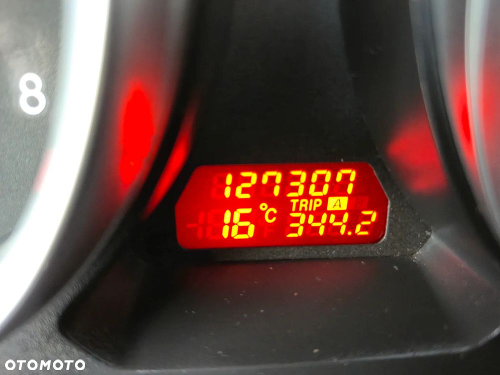 Mazda 6 Sport 1.8 Comfort - 34