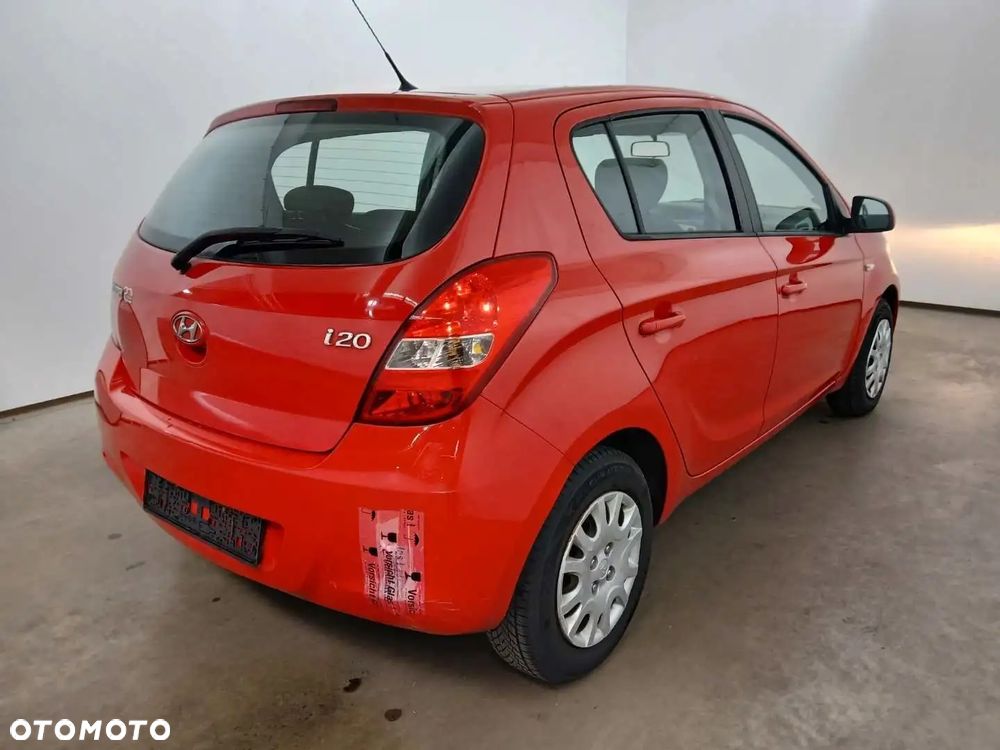 Hyundai i20 - 2