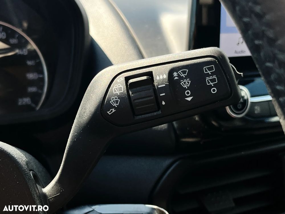 Ford EcoSport - 19
