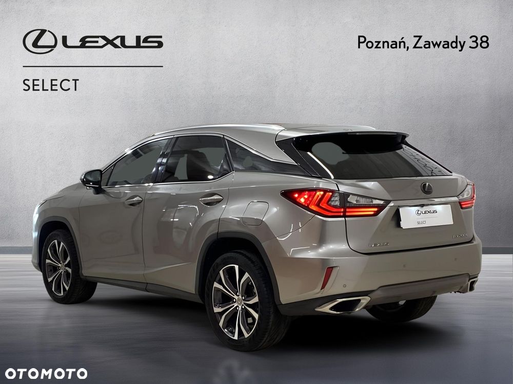 Lexus RX - 5