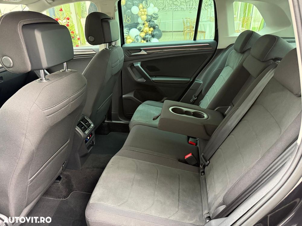 Volkswagen Tiguan - 9