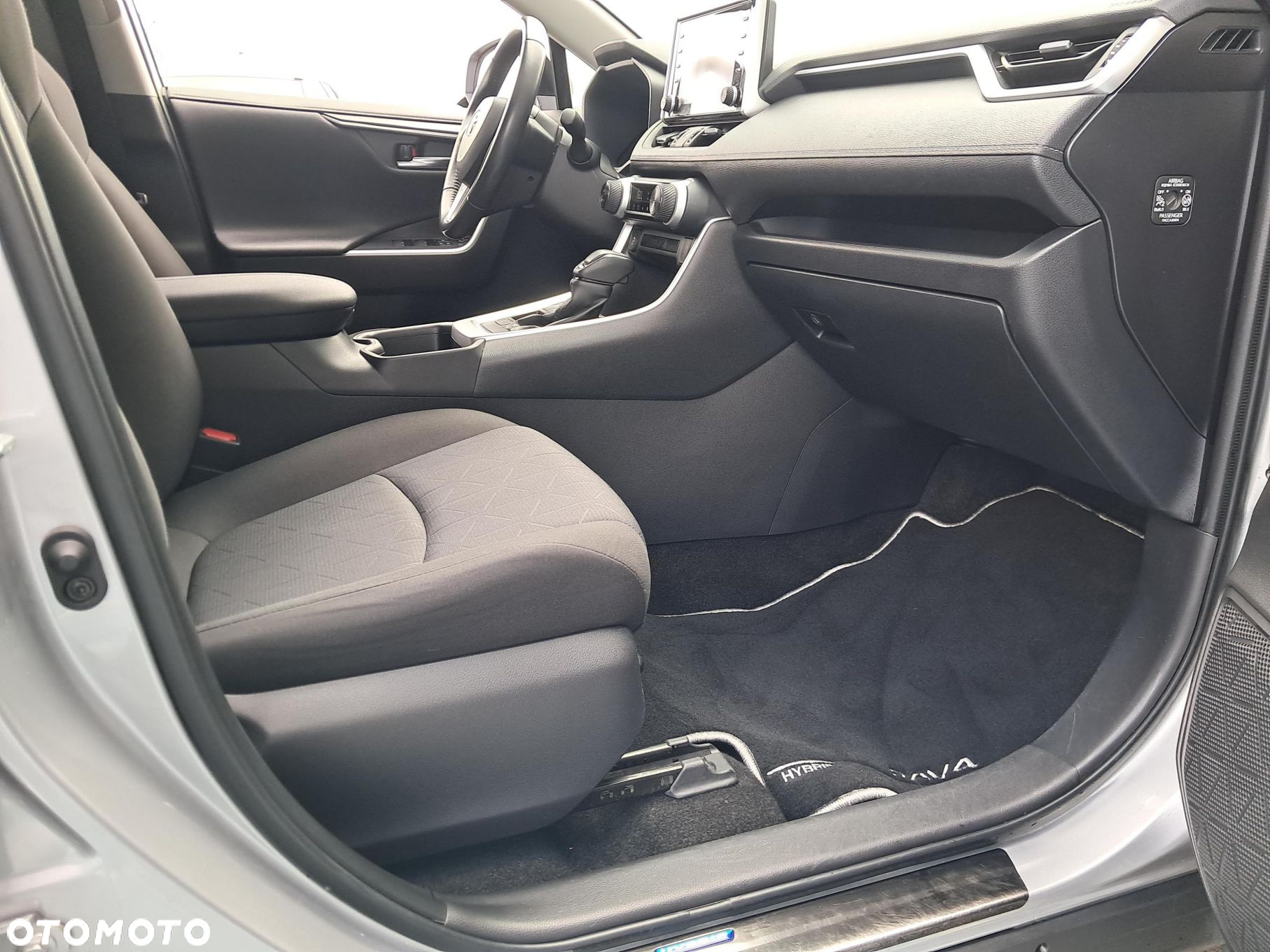 Toyota RAV4 2.5 Hybrid Comfort 4x2 - 26